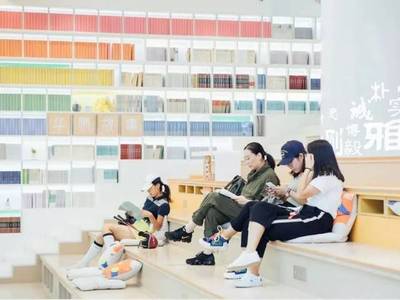 新生們注意!著名大學(xué)這些網(wǎng)紅書店,你打卡了么?名單拿走不謝